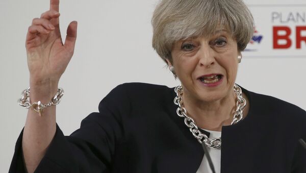 Britain's Prime Minister, Theresa May, delivers a speech to launch the Conservative Party's local elections campaign, in Calverton Village Hall, Calverton, Britain April 6, 2017. - Sputnik Moldova-România