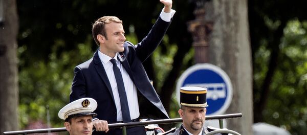 Президент Франции Эммануэль Макрон после церемонии инаугурации в Париже - Sputnik Молдова