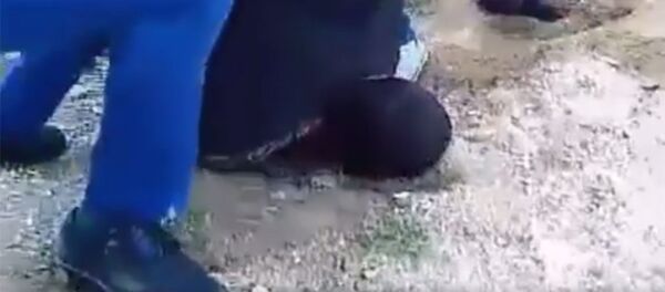 Reţineri cu focuri de armă în comuna Grătieşti Reţineri cu focuri de armă în comuna Grătieşti - Sputnik Молдова