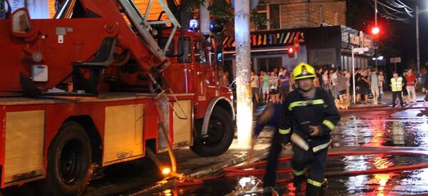 Пожар в столичном секторе Центр - Sputnik Moldova