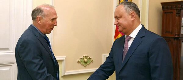 Igor Dodon și James D. Pettit - Sputnik Moldova