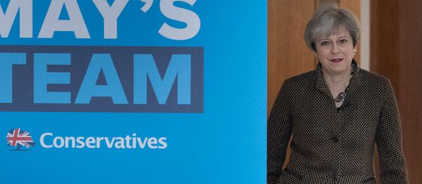 Britain's Prime Minister Theresa May arrives to address Conservative parliamentary candidates for London and the south east at the Dhamecha Lohana Centre in Harrow, north west London, May 8, 2017 - Sputnik Moldova-România