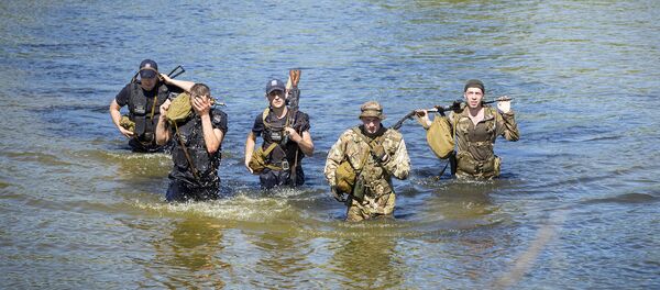 Почетный берет пограничной полиции Почетный берет пограничной полиции - Sputnik Молдова
