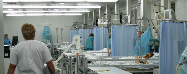 Реанимационное отделение ГКБ им. С.П. Боткина, medic - Sputnik Moldova