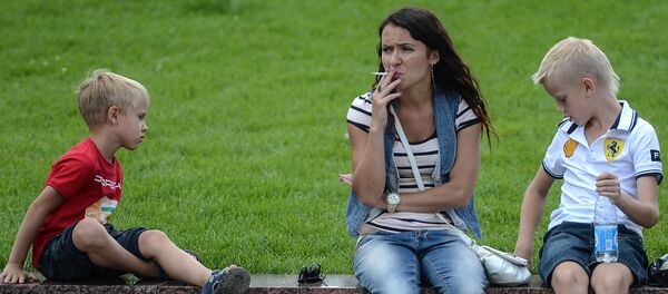 Fumatul în locuri publice - Sputnik Moldova