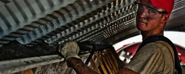 Construction worker Construction worker - Sputnik Moldova-România