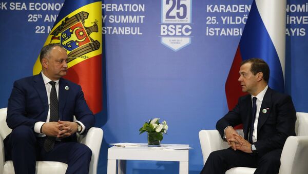 Премьер-министр РФ Д. Медведев на саммите ОЧЭС в Стамбуле - Sputnik Moldova-România