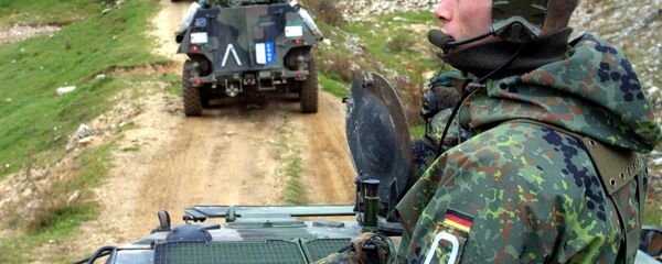 Bundeswehr troops operating as part of a NATO mission Bosnia, 2001. - Sputnik Moldova-România