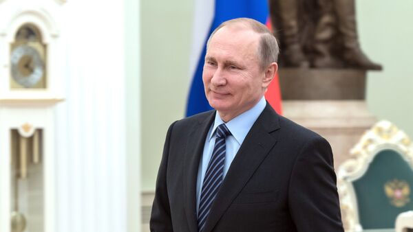 Президент РФ В. Путин встретился с президентом Южной Осетии Л. Тибиловым - Sputnik Молдова