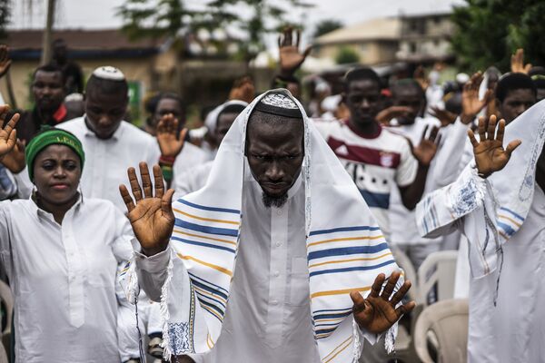 Евреи игбо отмечают шабат в Умуахии, Нигерия - Sputnik Молдова