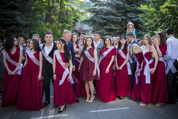 Все платья одинаково красивы - Sputnik Молдова
