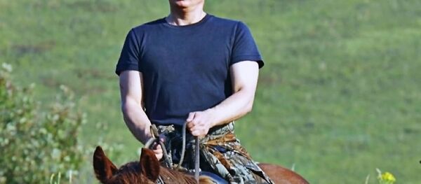 В.Путин во время отдыха в Алтайском крае - Sputnik Молдова