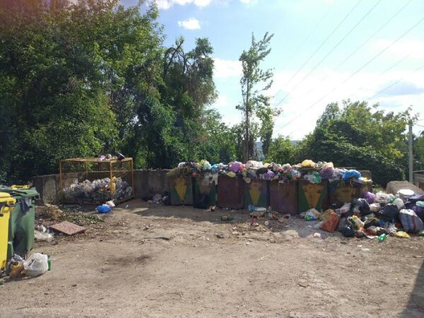 Мусор в Кишиневе Мусор в Кишиневе - Sputnik Moldova
