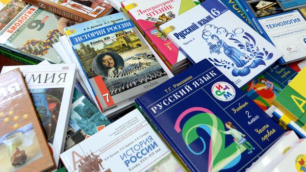 Учебники для русскоязычных школ - Sputnik Moldova-România