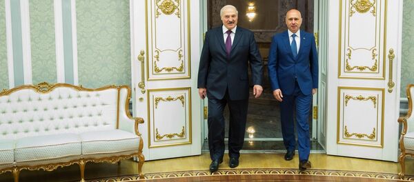 Pavel Filip și Alexandr Lukașenko - Sputnik Moldova