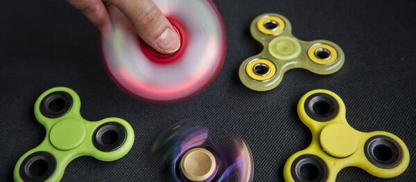 Спиннеры Спиннеры - Sputnik Молдова