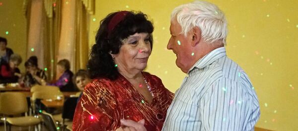 У пожилых людей сегодня не так много поводов для радости. - Sputnik Молдова