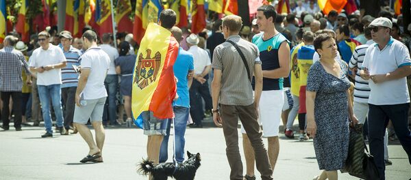 Митинг внепарламентской оппозиции в Кишиневе Митинг внепарламентской оппозиции в Кишиневе - Sputnik Молдова