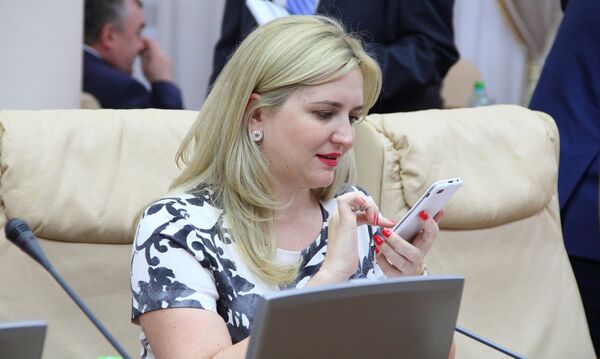 COVID-19 выявлен у шестого молдавского парламентария - Sputnik Молдова