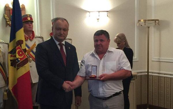 Президент Молдовы наградил ветеранов Афганистана - Sputnik Молдова