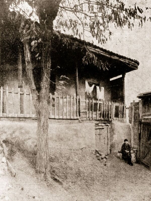 Кишинев. Дом на Огородной, 51. Сейчас это улица Грэдинилор или где-то рядом с ул. Албишоара. - Sputnik Молдова