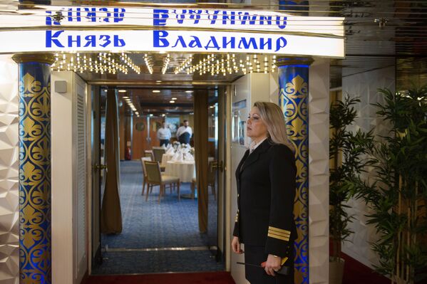 Bine ați venit la bordul navei de croazieră Cneazul Vladimir! - Sputnik Moldova-România