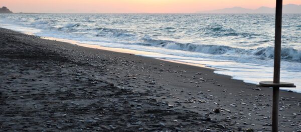 Черный пляж в Лянкяране - Sputnik Молдова