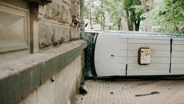 Маршрутка попала в аварию в Кишиневе - Sputnik Moldova