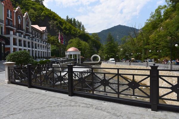 Вид на центр Боржоми Вид на центр Боржоми - Sputnik Молдова