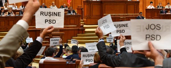 Deputați în Parlamentul României Deputați în Parlamentul României - Sputnik Moldova-România