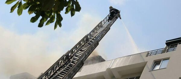 Пожар в жилом доме в Кишиневе - Sputnik Молдова