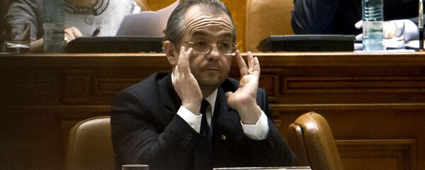 Emil Boc Emil Boc - Sputnik Moldova-România