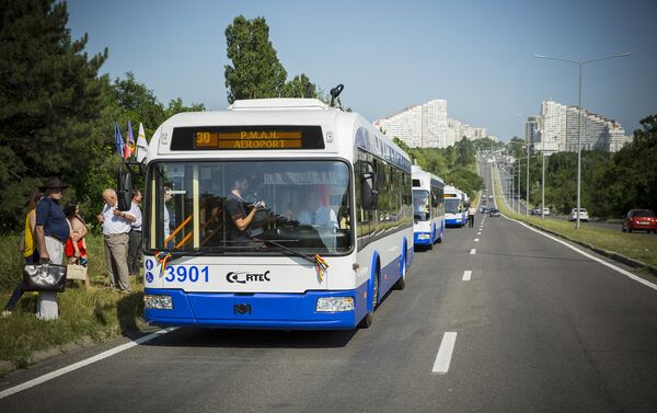 Первый троллейбус в аэропорт - Sputnik Молдова