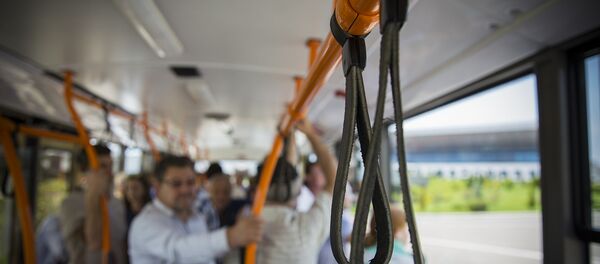 Первый троллейбус в аэропорт  - Sputnik Moldova