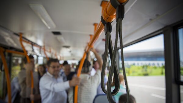 Первый троллейбус в аэропорт  - Sputnik Moldova
