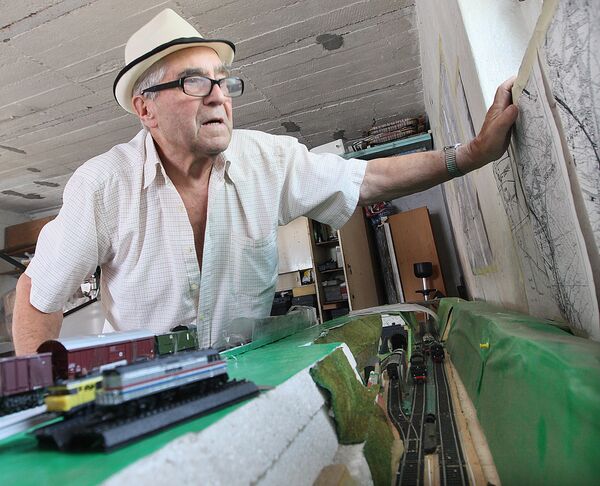 Поиски золотого поезда в Польше - Sputnik Молдова