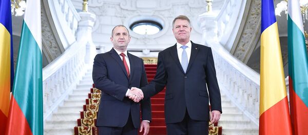 Întrevederea Klaus Iohannis și Rumen Radev - Sputnik Moldova-România