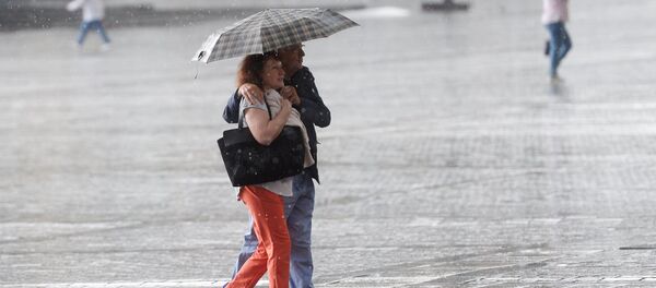 Дождь в Москве Дождь в Москве - Sputnik Молдова