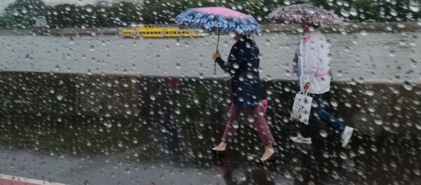 Дождь в Москве Дождь в Москве - Sputnik Молдова