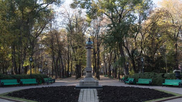 Памятник Пушкину  - Sputnik Moldova