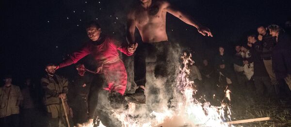 Участники языческого праздника - Sputnik Молдова