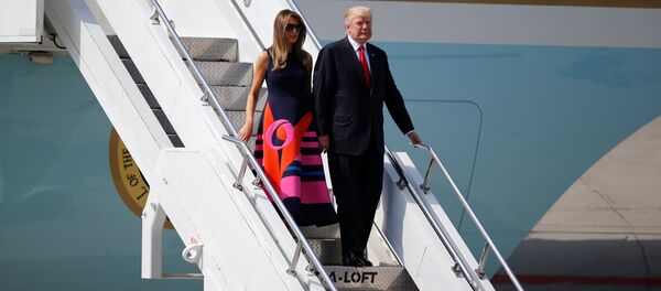 Donald Trump și Melania Trump - Sputnik Moldova-România