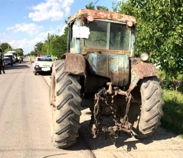 Трактор - Sputnik Молдова