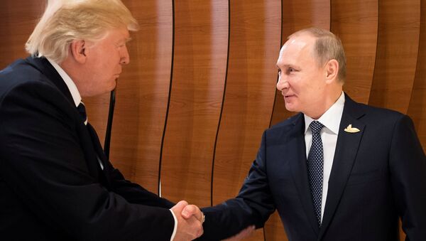 Vladimir Putin și Donald Trump - Sputnik Молдова