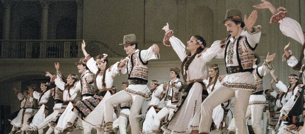 Выступление ансамбля «Жок» Выступление ансамбля «Жок» - Sputnik Молдова