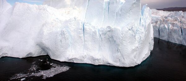 Views of glaciers, icebergs and details of the Greenland ice cap - Sputnik Moldova-România