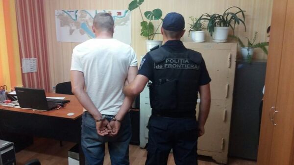 Bărbatul care a agresat un polițist de frontieră Bărbatul care a agresat un polițist de frontieră - Sputnik Moldova