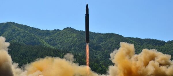 The intercontinental ballistic missile Hwasong-14 is seen during its test in this undated photo released by North Korea's Korean Central News Agency (KCNA) in Pyongyang, July 5 2017 - Sputnik Moldova-România