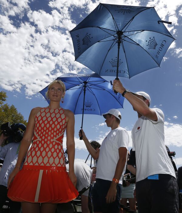 Теннисистка Мария Шарапова на презентации бренда кондитерской фабрики в Мельбурне - Sputnik Молдова