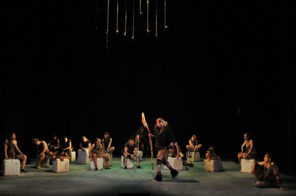 Спектакль Выстрел в спину - Sputnik Молдова